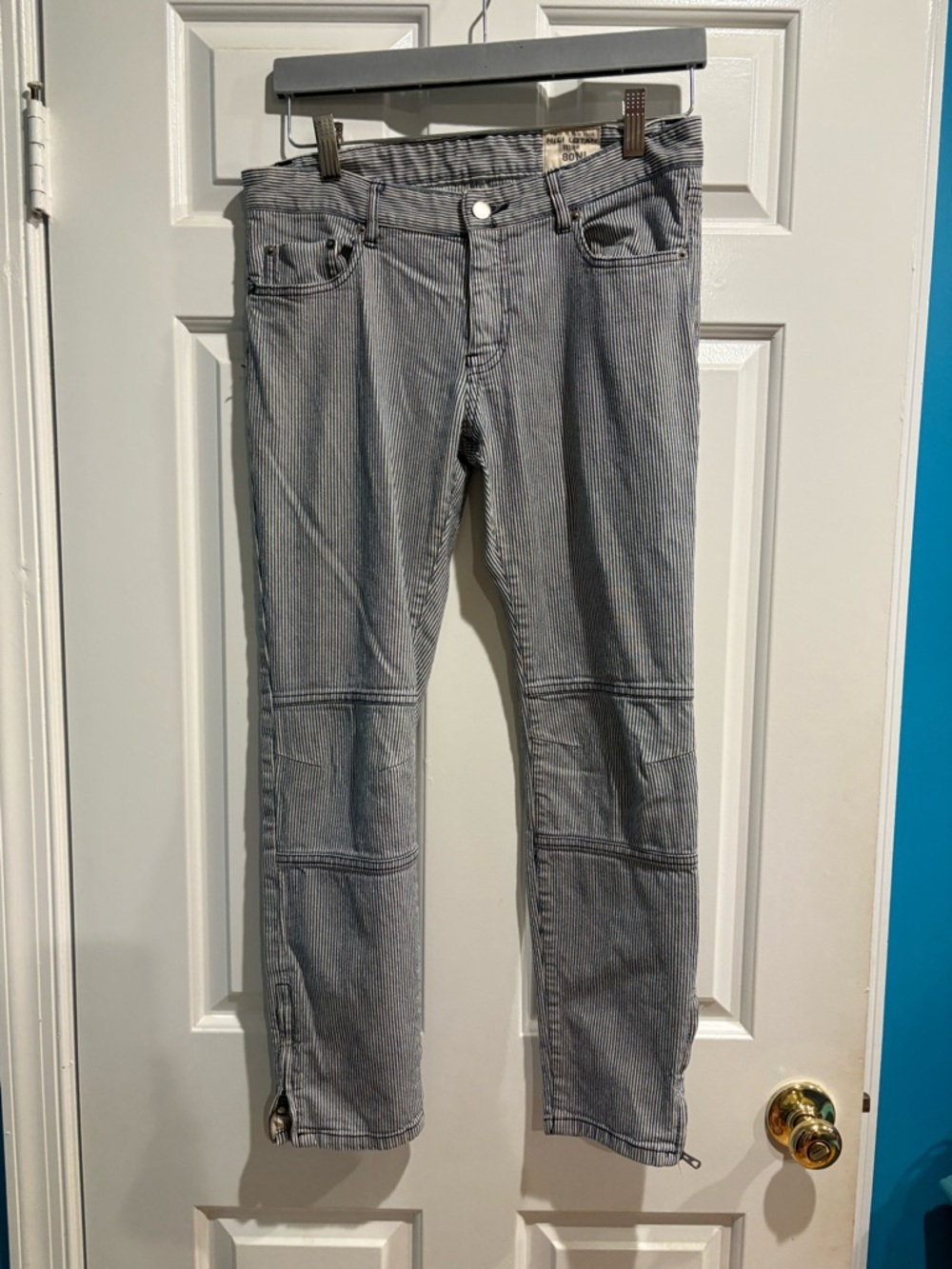 Nili Lotan indigo stripe biker jean zipper ankles sz 4